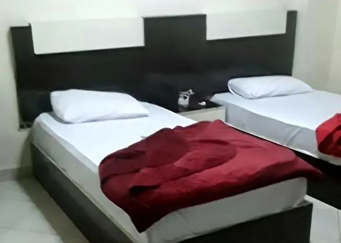 Szálloda Sunny Lakes Resort, El-sallam Road 4*